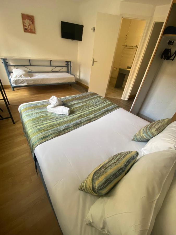 Hotel Saint Georges, Face A La Mer Canet-en-Roussillon Zimmer foto
