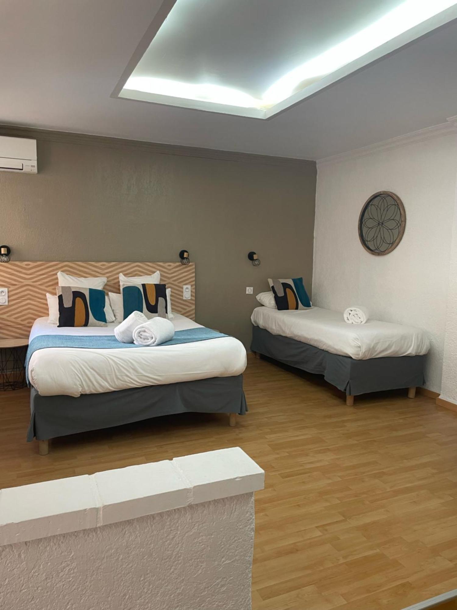 Hotel Saint Georges, Face A La Mer Canet-en-Roussillon Exterior foto
